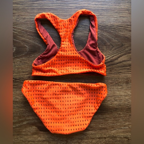 Acacia Honey Lava Red Mesh Set - Picture 2 of 3